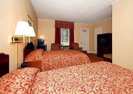 Ambassador Inn Fayetteville Phòng bức ảnh