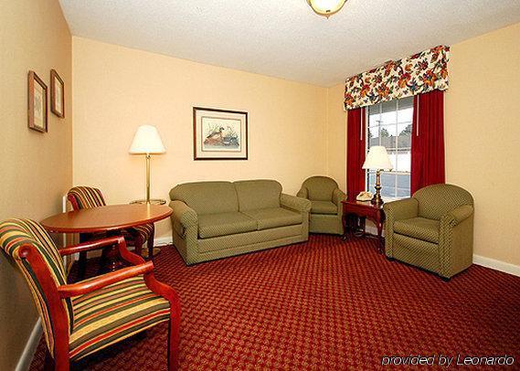 Ambassador Inn Fayetteville Ngoại thất bức ảnh